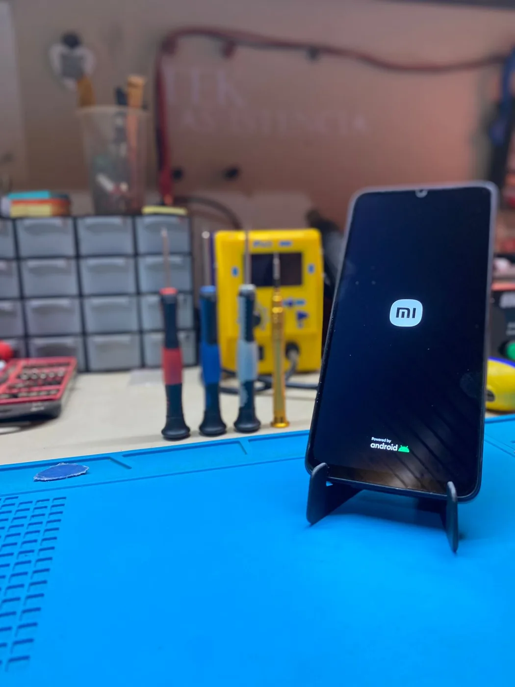 Xiaomi Redmi 13C em atualização de software